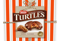 TURTLES Original Holiday Chocolate Gift box