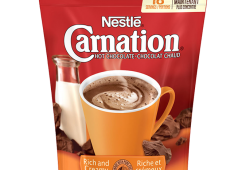 CARNATION Hot Chocolate Rich and Creamy Powder, 450 grams.