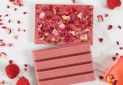 KIT KAT Chocolatory Special Edition Flavour Stop & Smell the Roses. Ruby chocolate with raspberries and rose petals. 